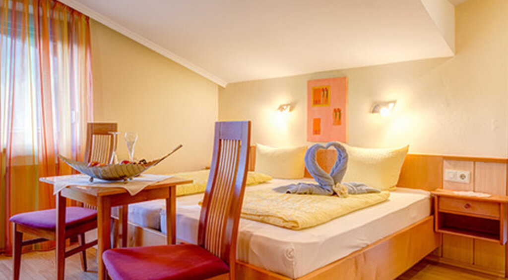 Feel good in our rooms and apartments Feel good